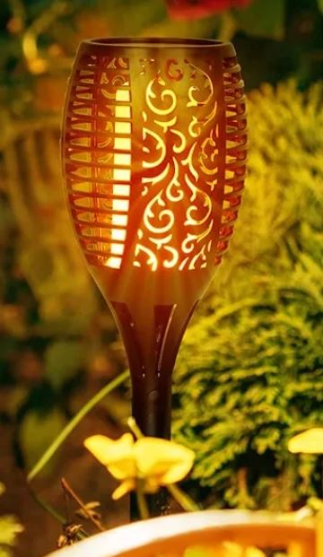 Solar Flicker Flame Outdoor Floor Lamp description