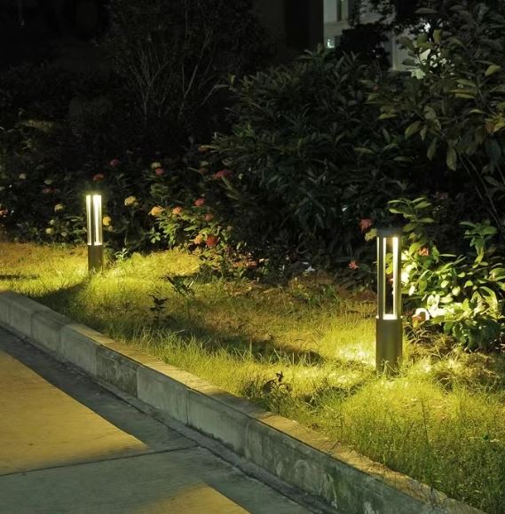 Waterproof Outdoor Standing Garden Light