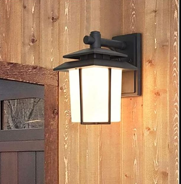 Iron Cast Outdoor Wall Light on