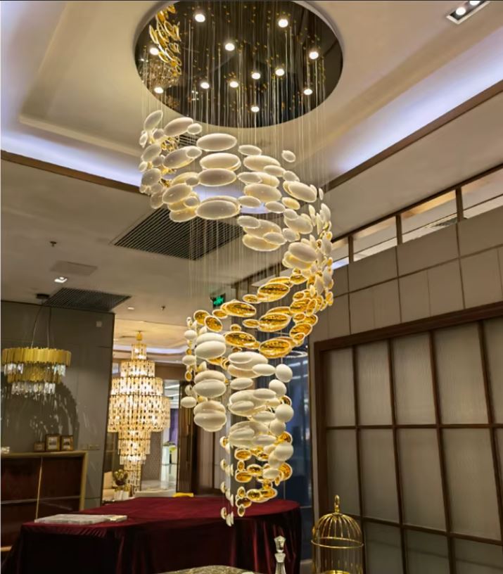 High end Luxury Royal Chandelier Light